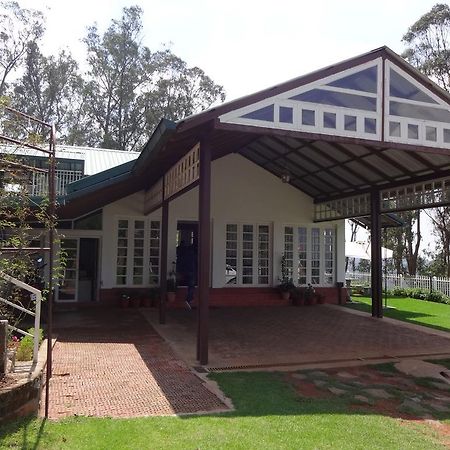 Irinjalakuda House Apartment Ooty Ngoại thất bức ảnh