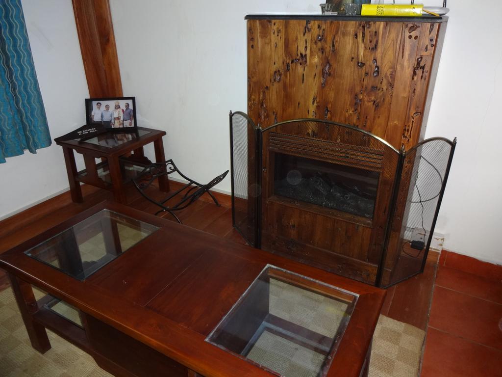 Irinjalakuda House Apartment Ooty Ngoại thất bức ảnh