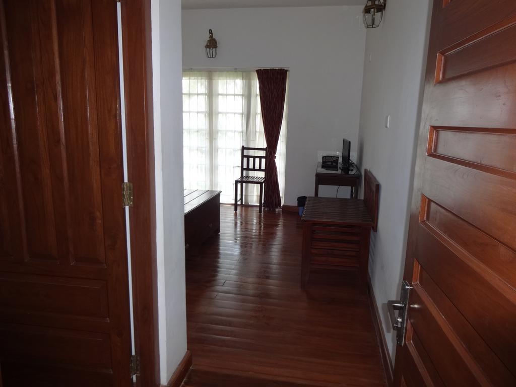Irinjalakuda House Apartment Ooty Ngoại thất bức ảnh