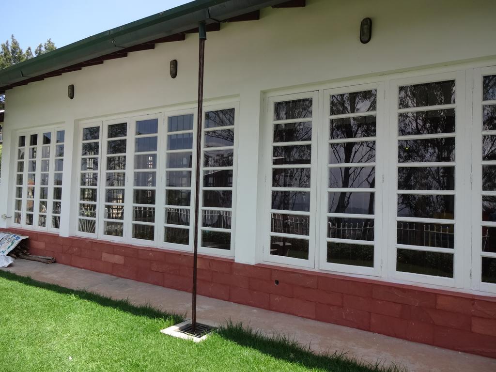 Irinjalakuda House Apartment Ooty Ngoại thất bức ảnh